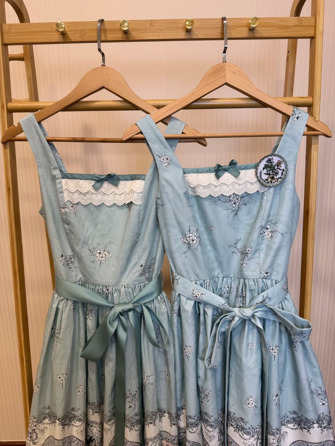 Porcelain Bottle ジャンパースカート【DreamWhale】