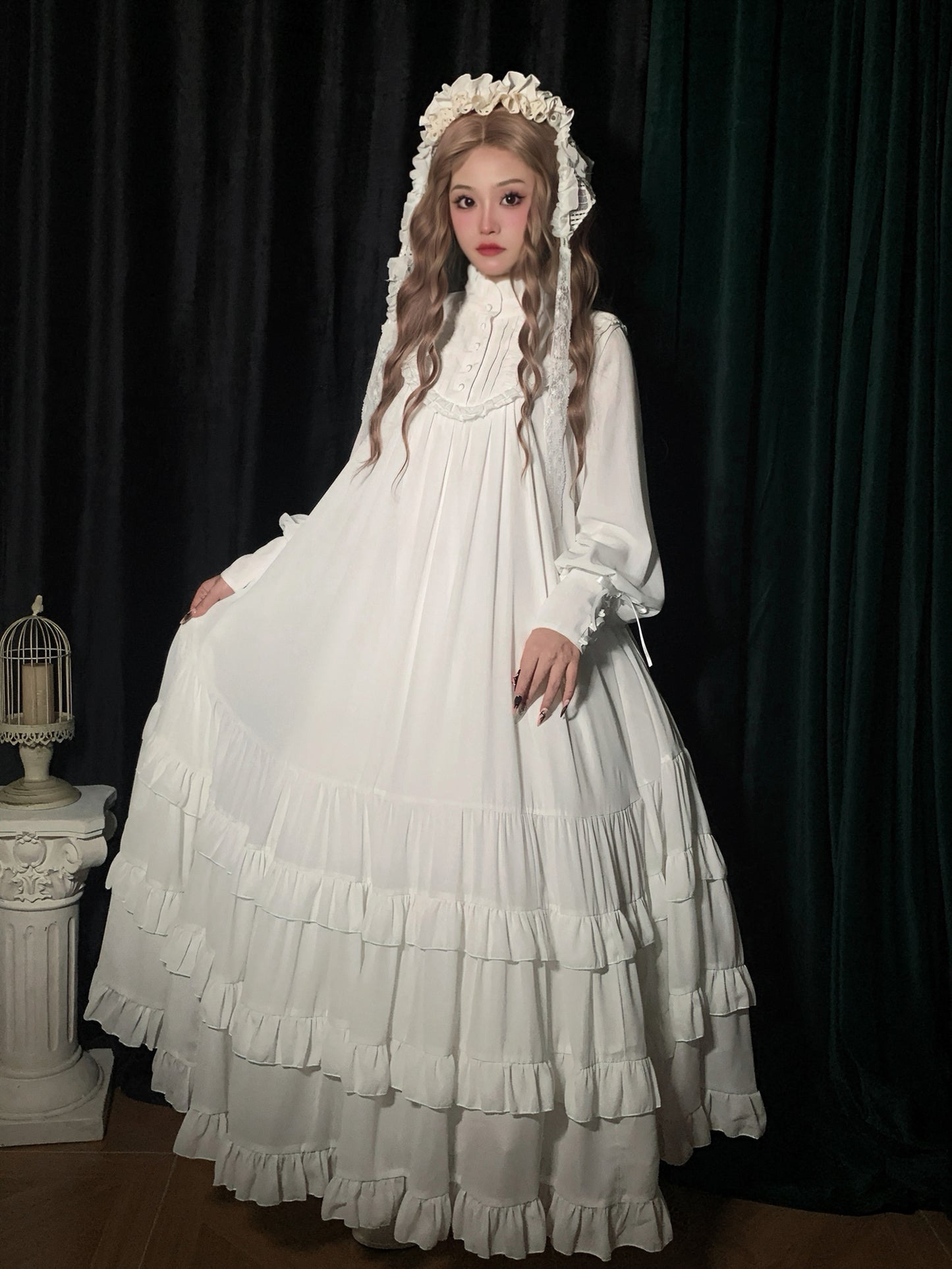 【受注予約~10/28】Princess of Windsor ワンピース・長袖(ホワイト)【Little Dipper】