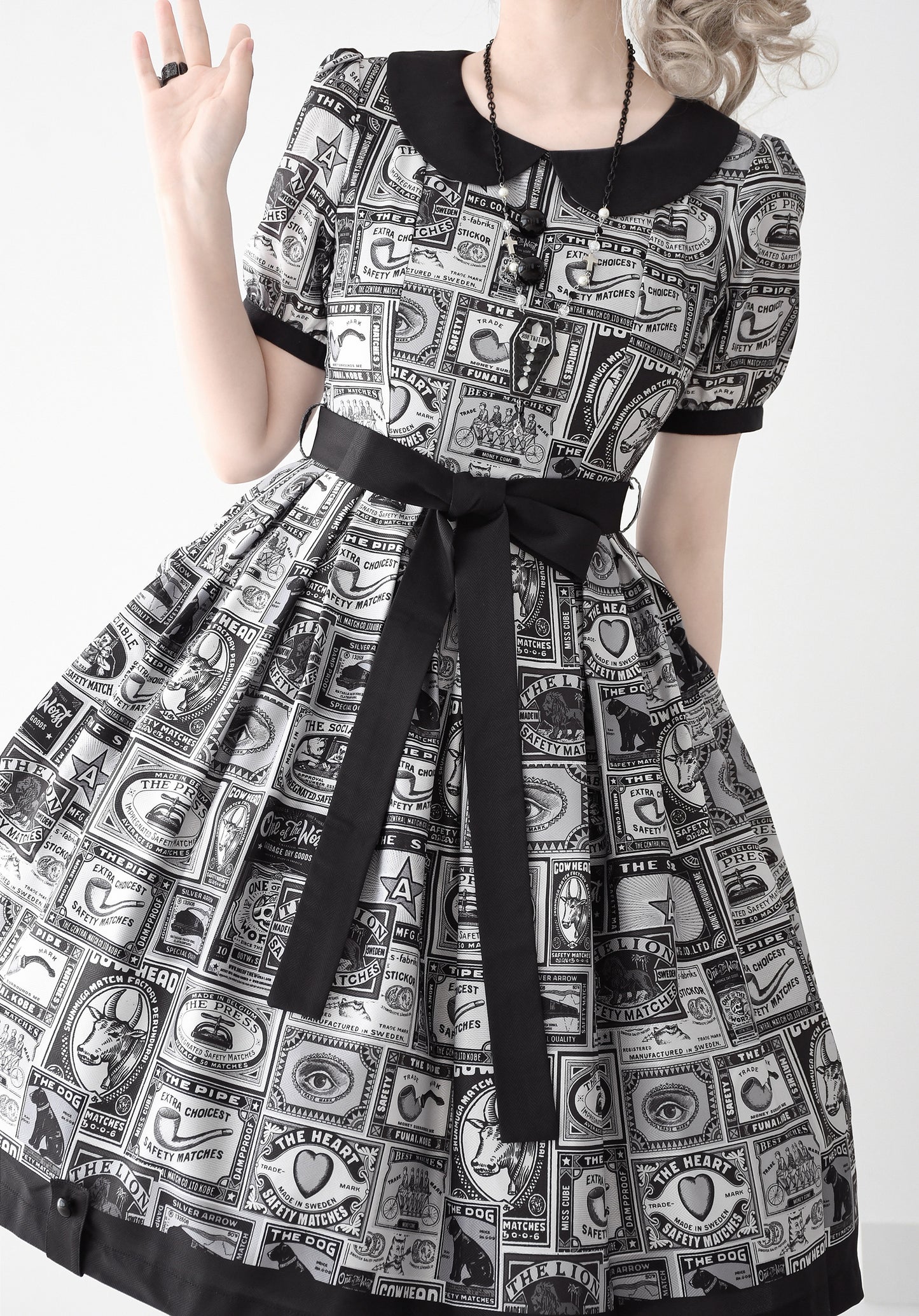 Antique Labels ワンピース【Miss Cube】
