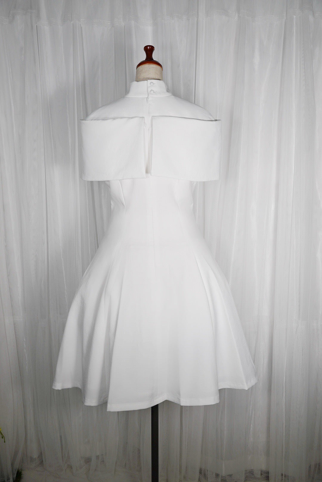 ジュリエッタワンピース(スリーブレス)【Atelier BOZ】