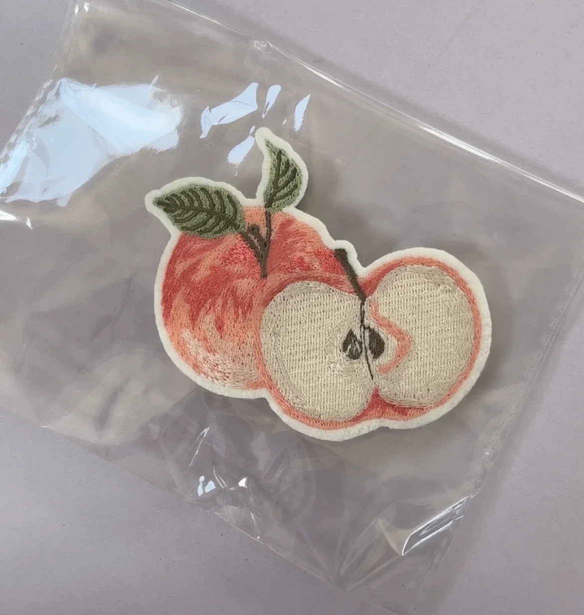 Picnic Apple Cat セットアップ【GGmeow】