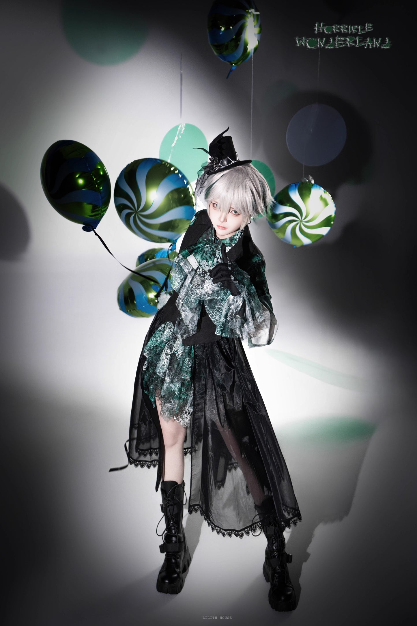 【受注予約~12/10】Horrible Wonderland スカート【Lilith House】