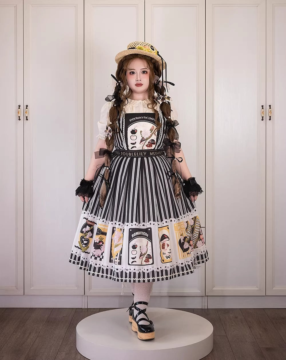 【受注予約~4/20】Assorted Mushrooms ジャンパースカート【Miss Cube】