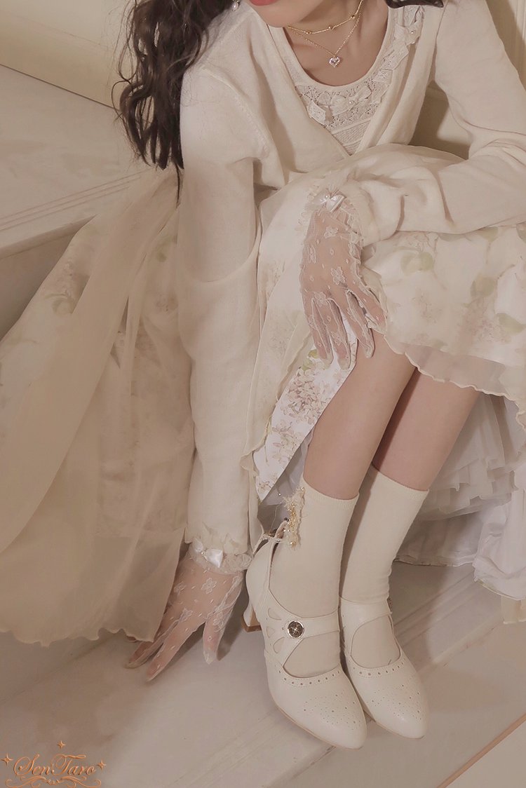 【取り寄せ】Flower Carving ストラップパンプス【仙太郎】