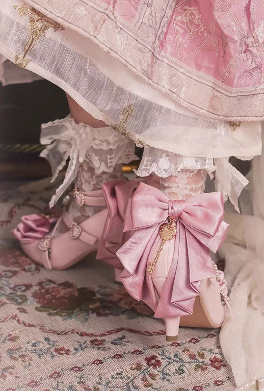 魔女の鍵 クロスストラップシューズ【Sheep Puff】