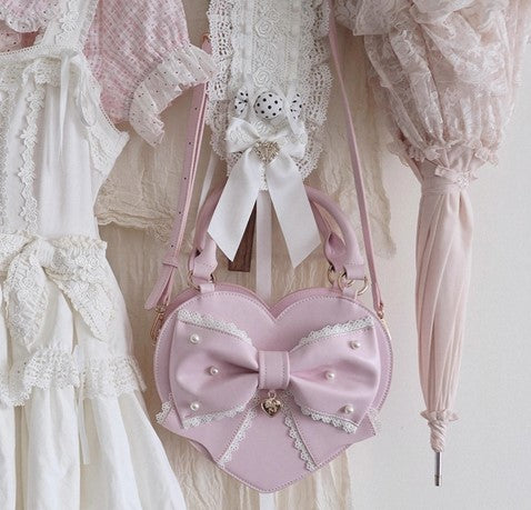 【受注予約~9/8】リボンハート ハンドバッグ【Sheep Puff】