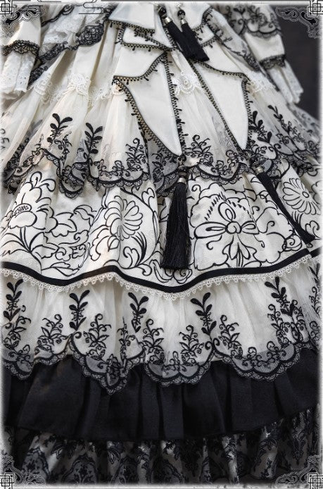 【受注予約~8/28】Butterfly Love ワンピース(ブラック)【Bramble Rose】