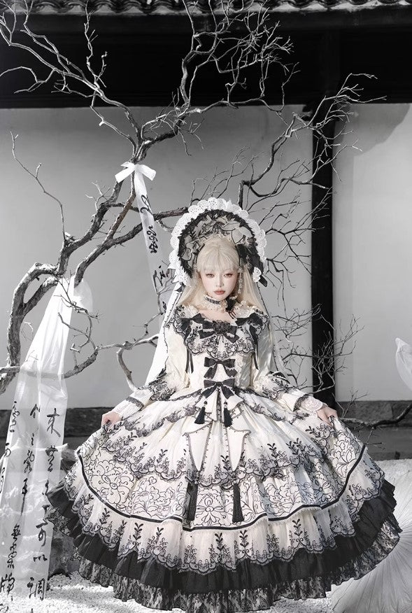 【受注予約~8/28】Butterfly Love ワンピース(ブラック)【Bramble Rose】