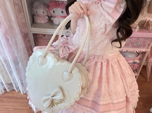 【受注予約~12/18】スカラップハートバッグ(グリッターver.)【Sheep Puff】