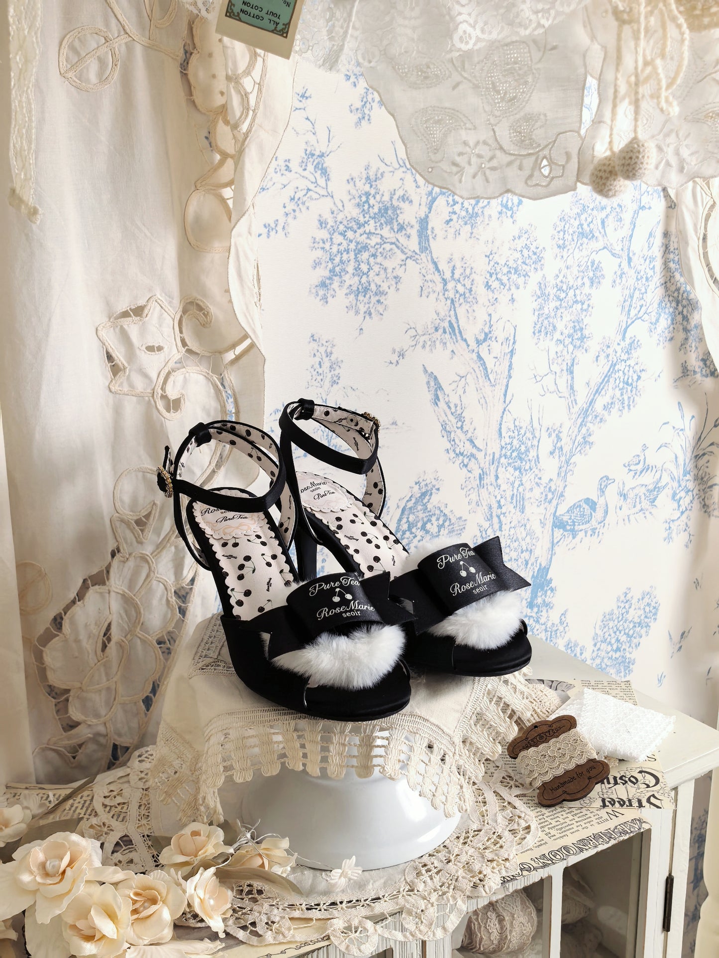 【受注予約~7/5】Fluffy Puff Shoes(バックストラップあり)【Rose Marie seoir×Pure Tea】