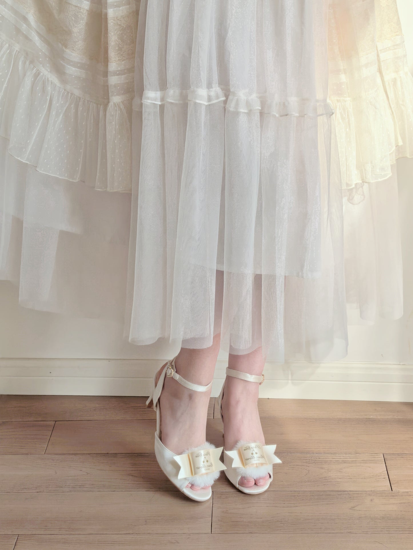 【受注予約~7/5】Fluffy Puff Shoes(バックストラップあり)【Rose Marie seoir×Pure Tea】