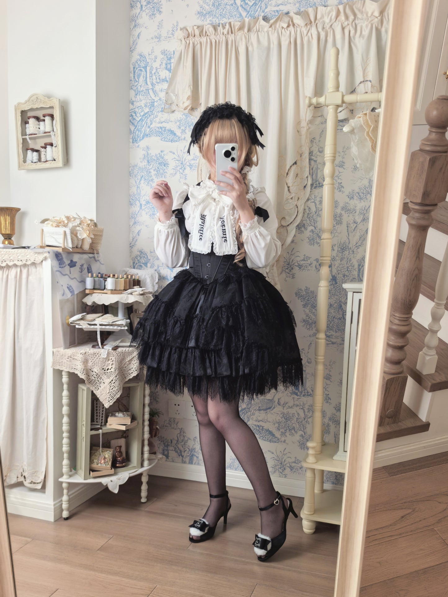 【受注予約~7/5】Fluffy Puff Shoes(バックストラップあり)【Rose Marie seoir×Pure Tea】