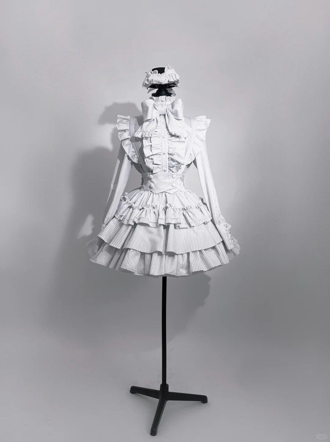 A Doll's House & WEDNESDAY トップス【CATCOCOON】