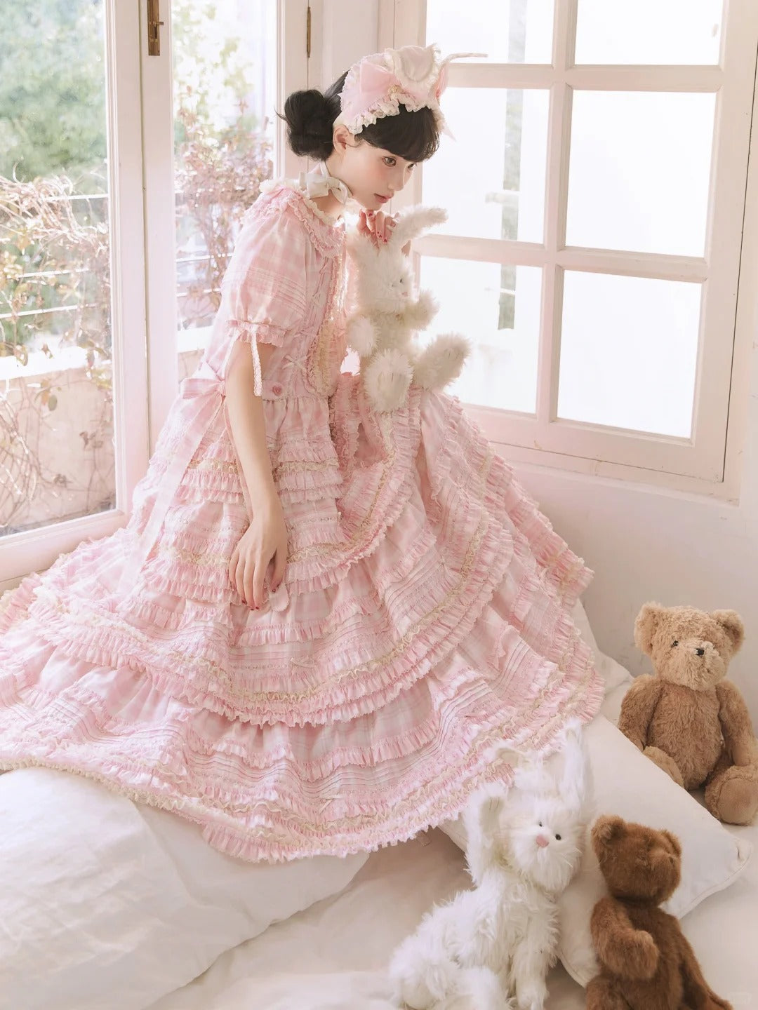 [Vorbestellungen bis 12. März möglich] Cremefarbenes Bunny-Kleid [Rich]