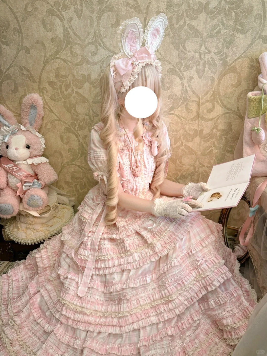 [Vorbestellungen bis 12. März möglich] Cremefarbenes Bunny-Kleid [Rich]