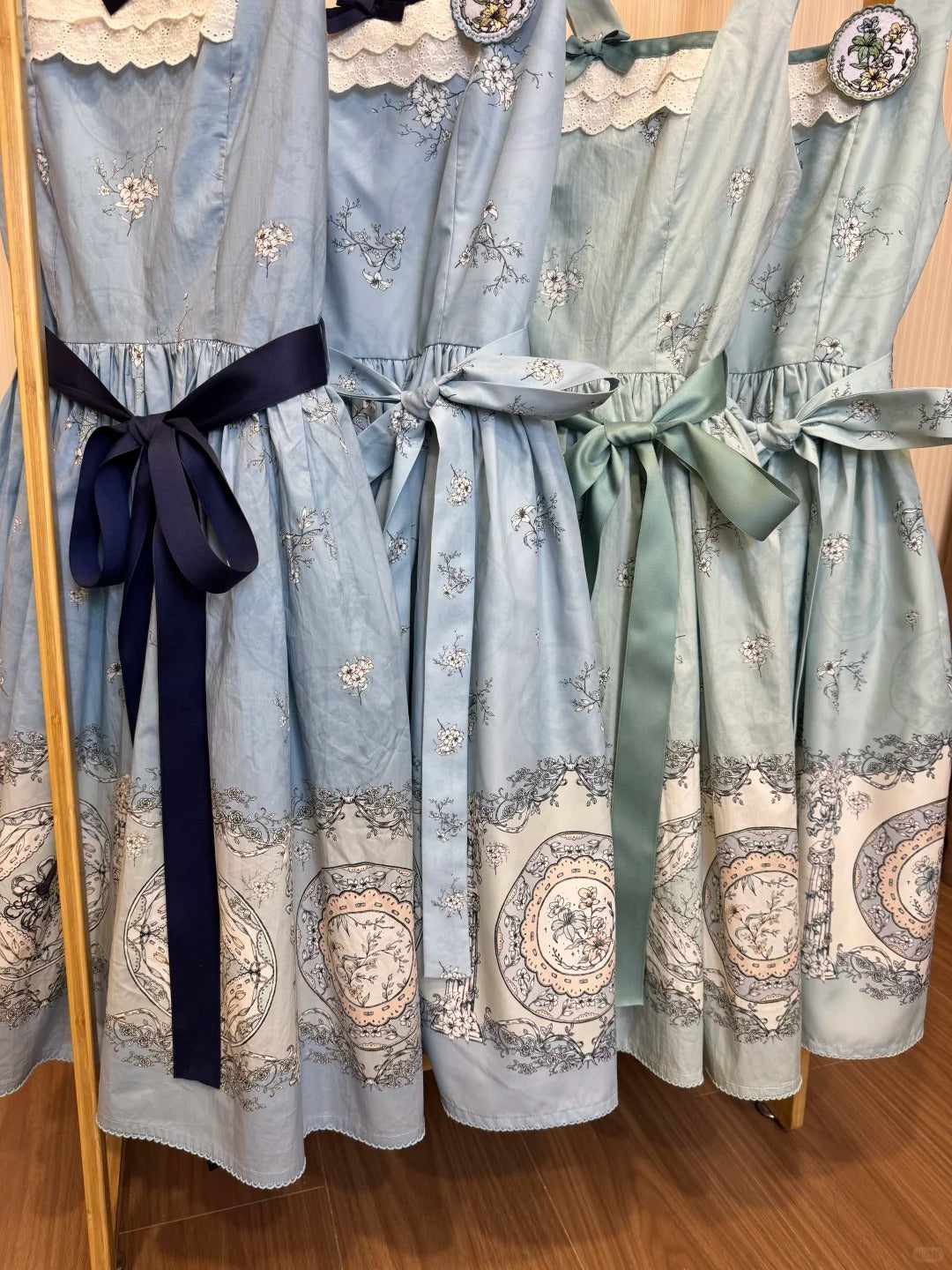 Porcelain Bottle ジャンパースカート【DreamWhale】