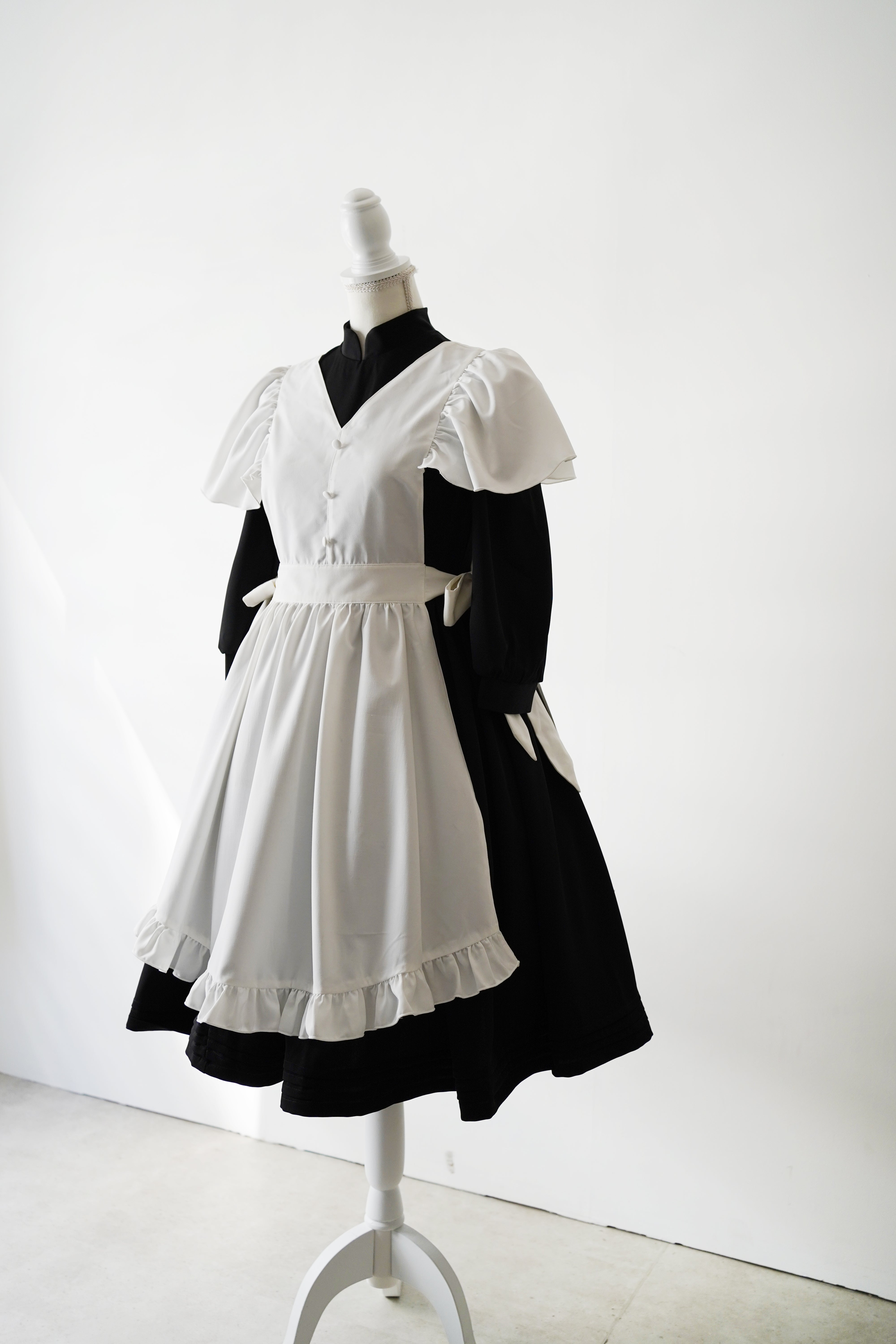 トラディショナルメイド ワンピースセット【外神田メイド協会×Epetice