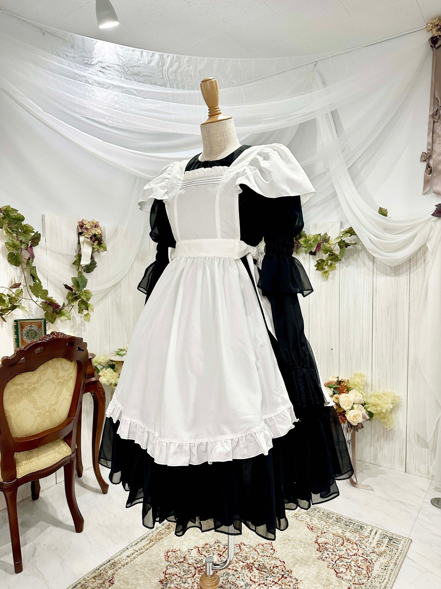 Flolia 肩フリルリバーシブルエプロン【Epetice】