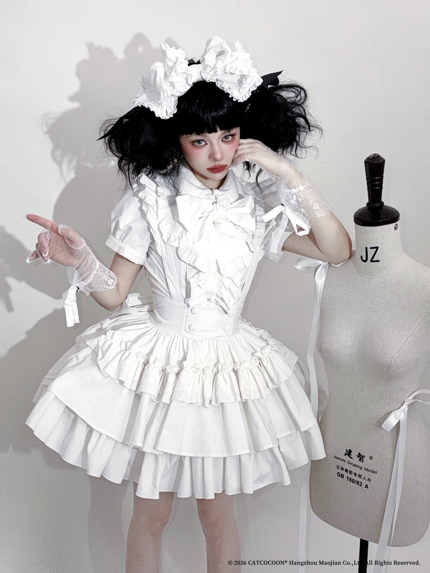 【事前予約：2026年8月下旬〜発送開始予定】A Doll's House ブラウス(半袖・2026ver.)【CATCOCOON】