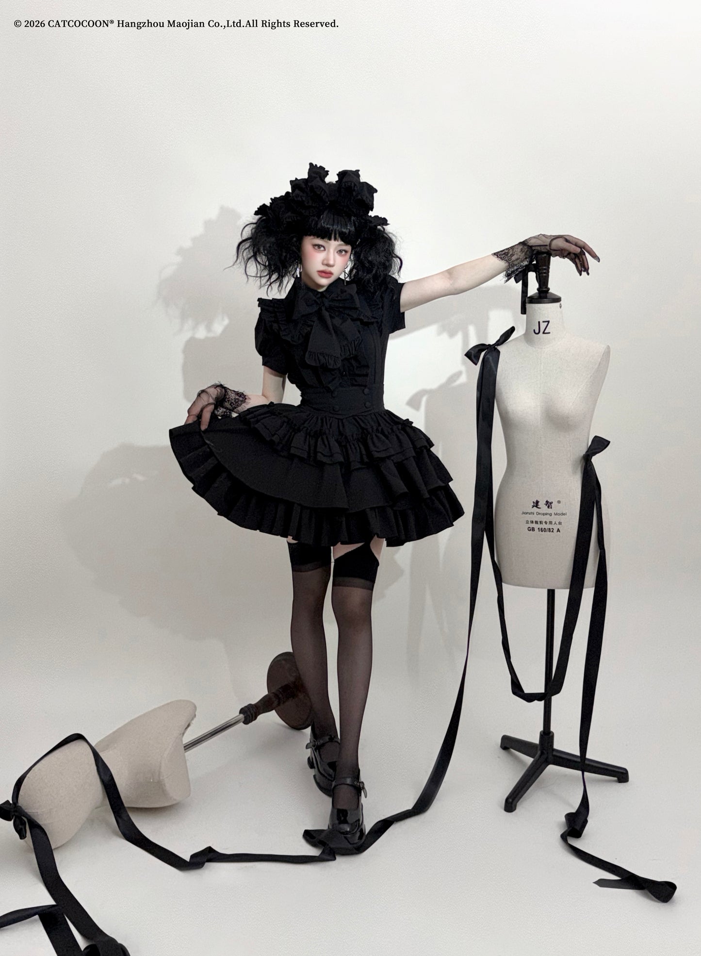 【事前予約：2026年8月下旬〜発送開始予定】A Doll's House ブラウス(半袖・2026ver.)【CATCOCOON】