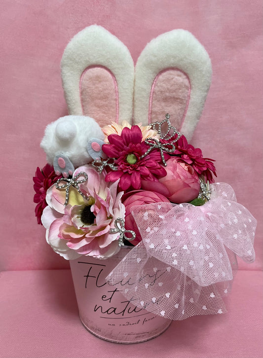 Bunny Princess in a flower garden フラワーアレンジメント【AiAkizuki】