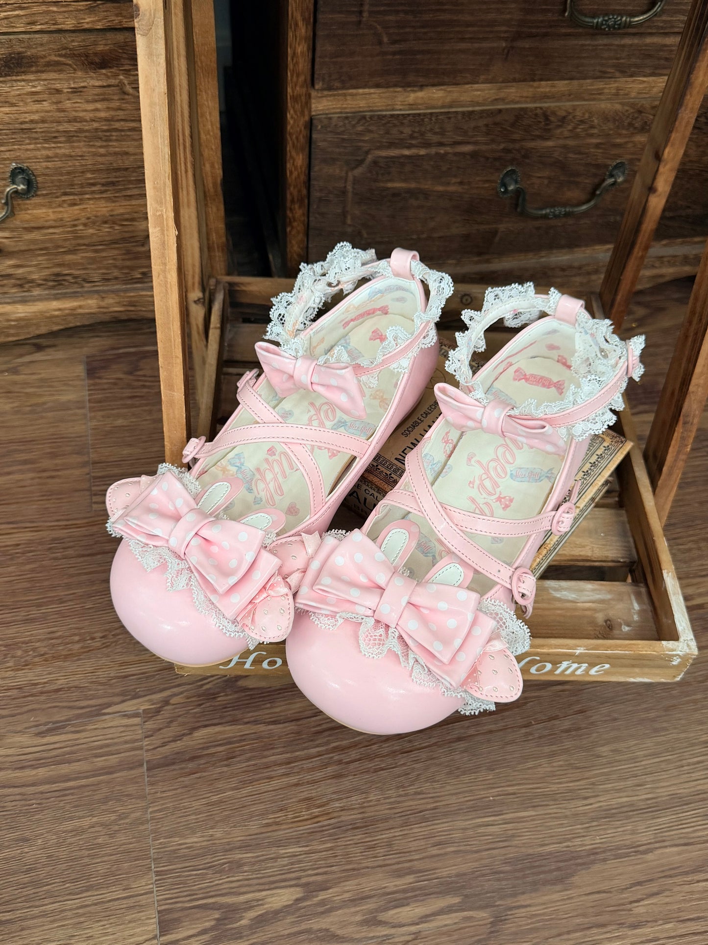 【受注予約~9/13】Lacy Rabbit ストラップパンプス【Sheep Puff】