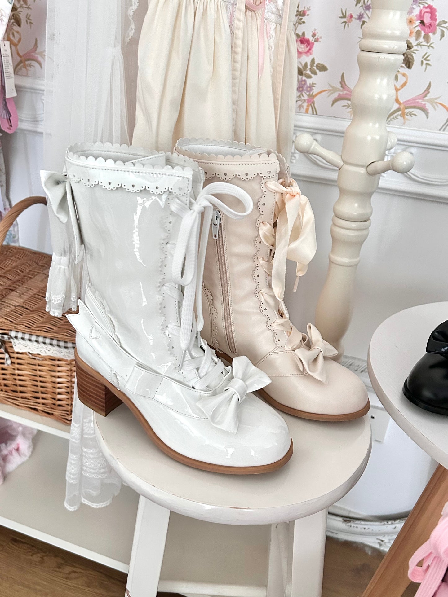 【受注予約~9/21】リボンスカラップショートブーツ【Sheep Puff】