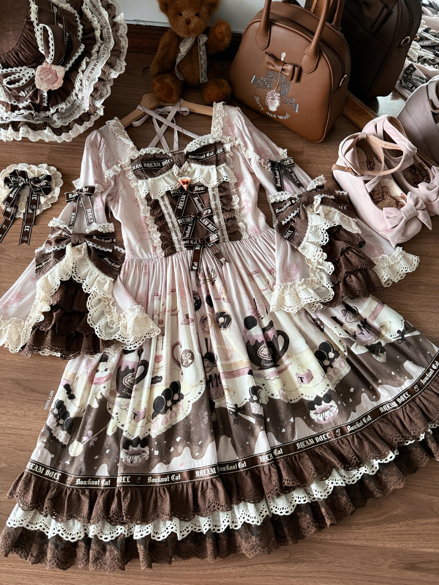 【受注予約~1/28】Ollie Ollie ワンピース・ジャンパースカート・ブラウス【Dream Doll】