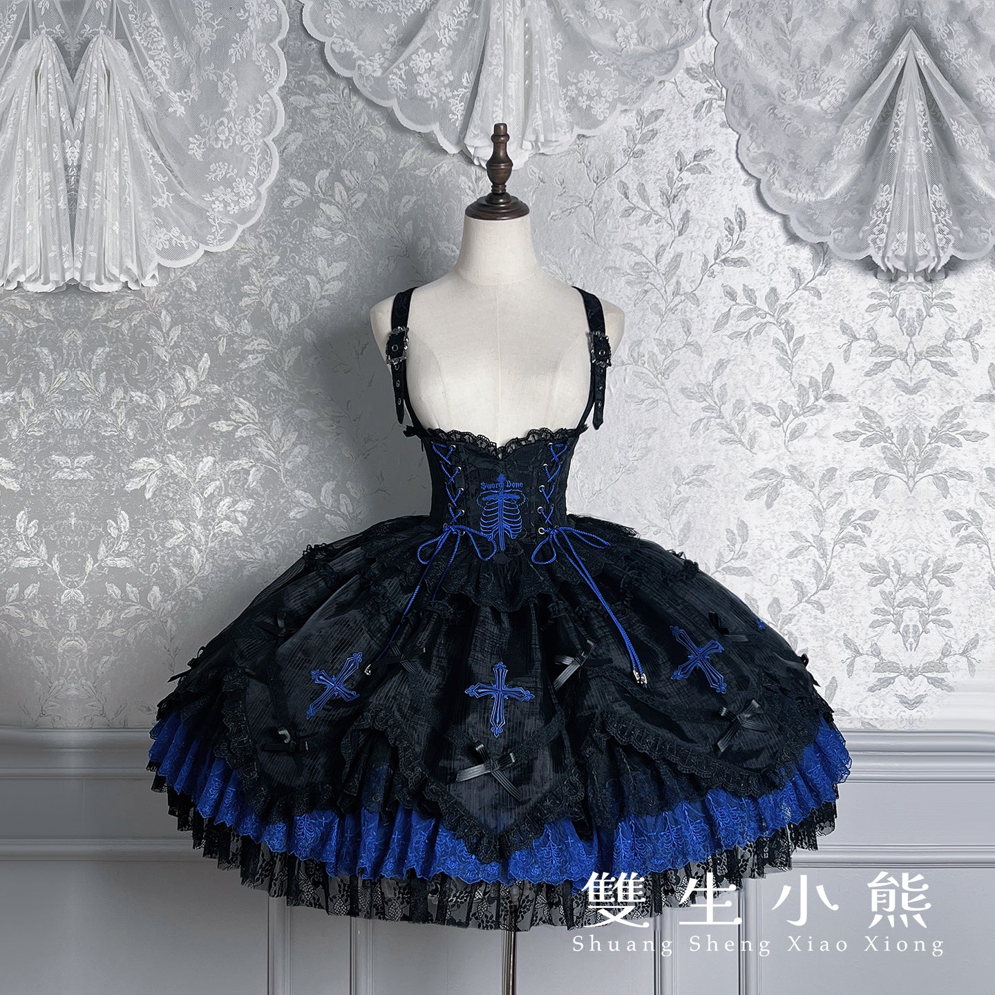 【受注予約~12/8】Black Mist Feast ジャンパースカート【双生小熊】