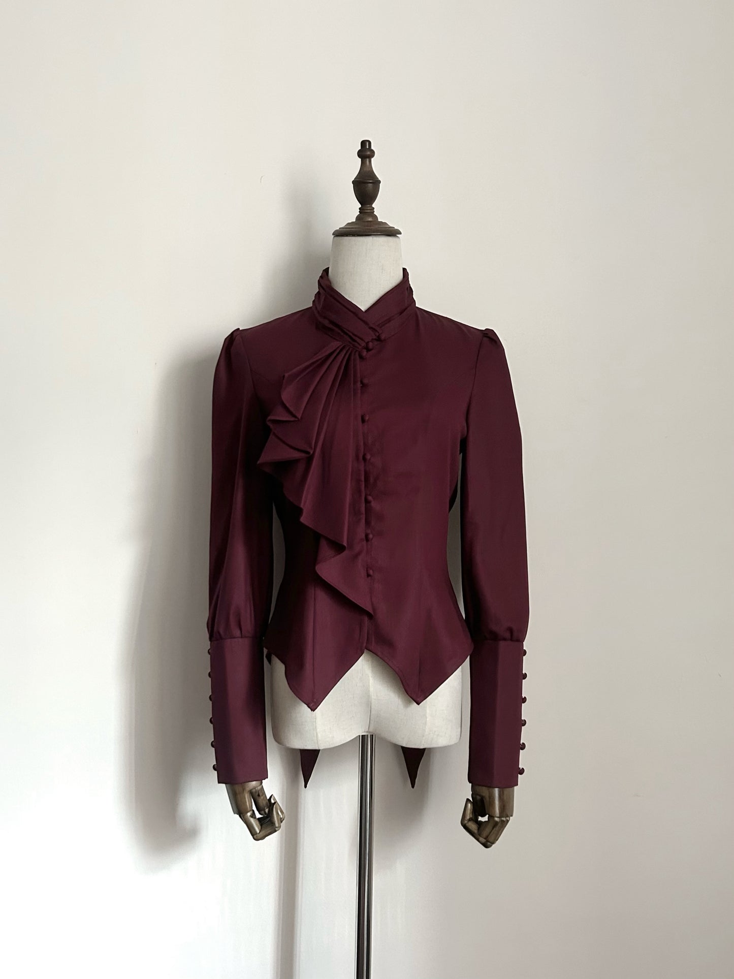 【受注予約~12/25】Scarlet Gift ブラウス【Danger Girl】