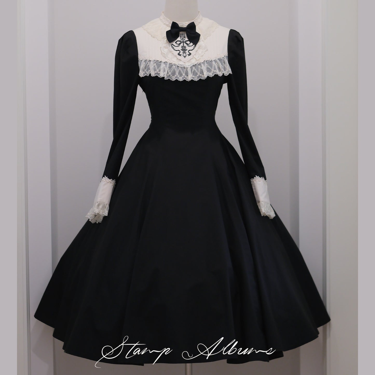 【受注予約~10/6】Witch's Tea Break ワンピース【Stamp Albums】