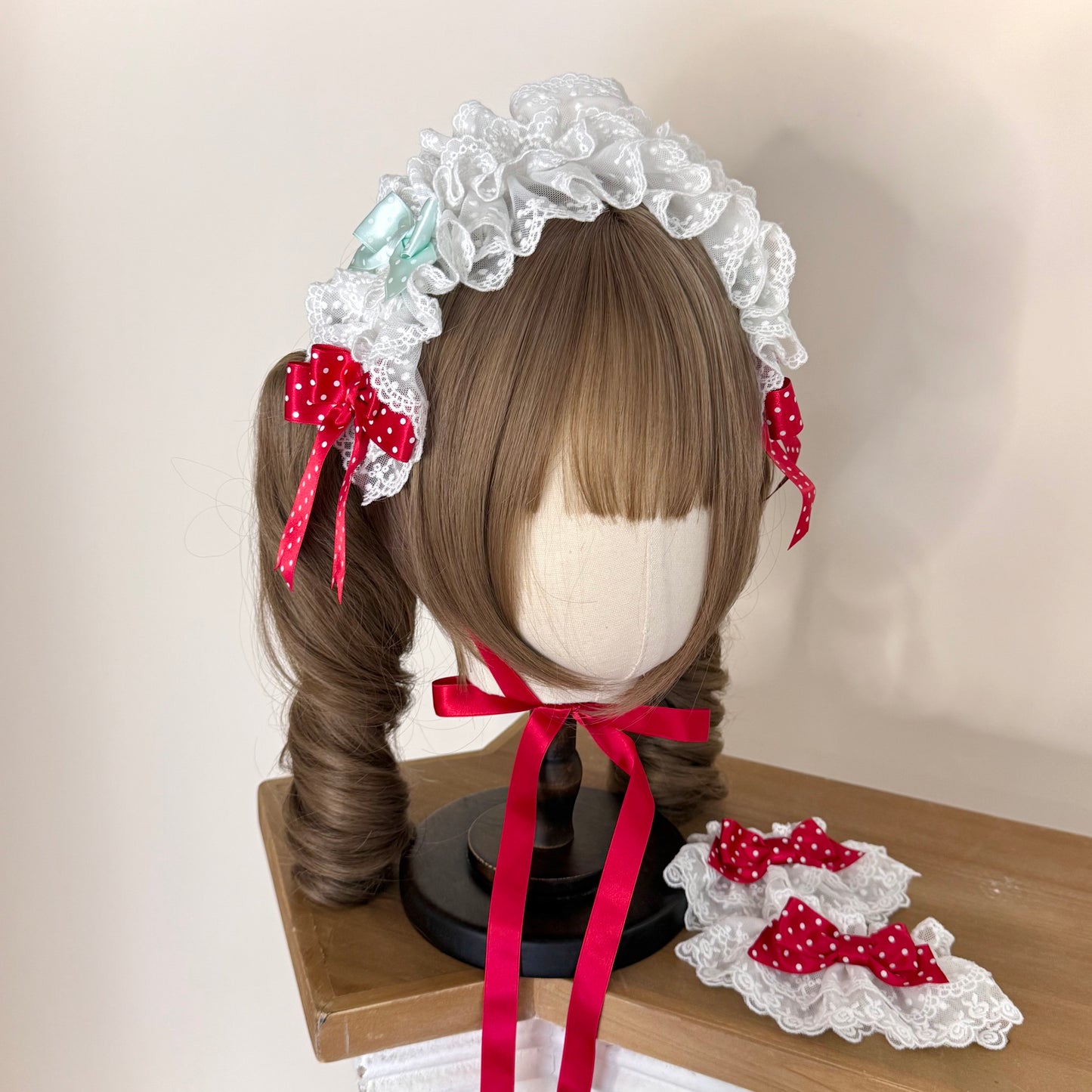 【受注予約~7/5】The Eccentric Strawberry Lady アクセサリー【TaTaTa Lolita】