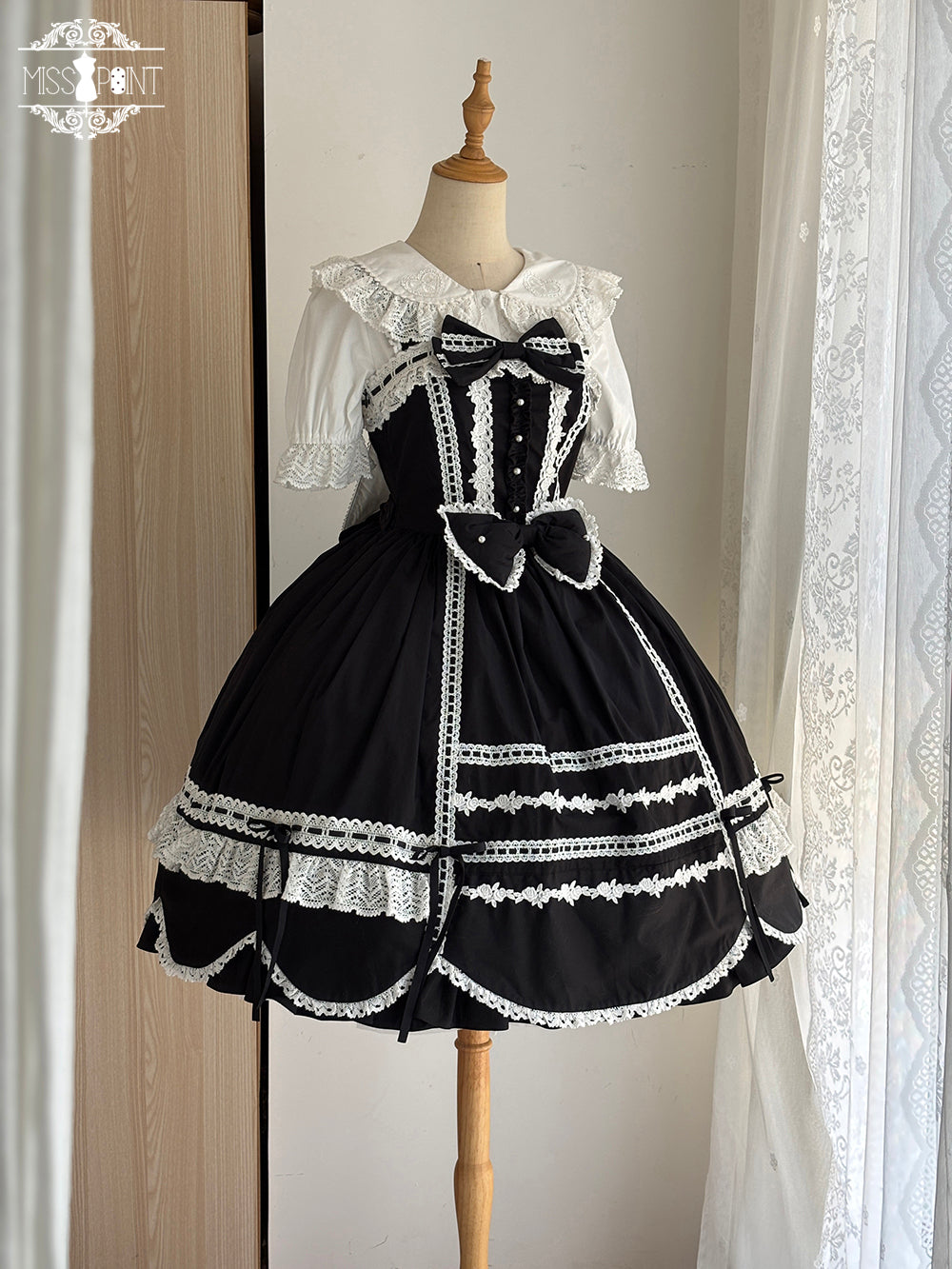 Ancient Petal Cake ジャンパースカート【Miss Point】