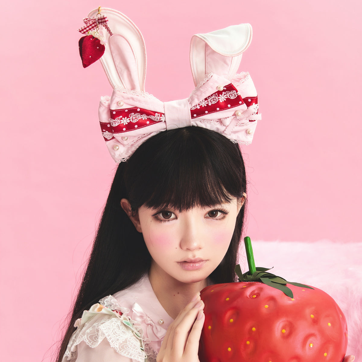 【受注予約~10/8】Berry Bunny アクセサリー【MY Cat-Twinkling Starlight】