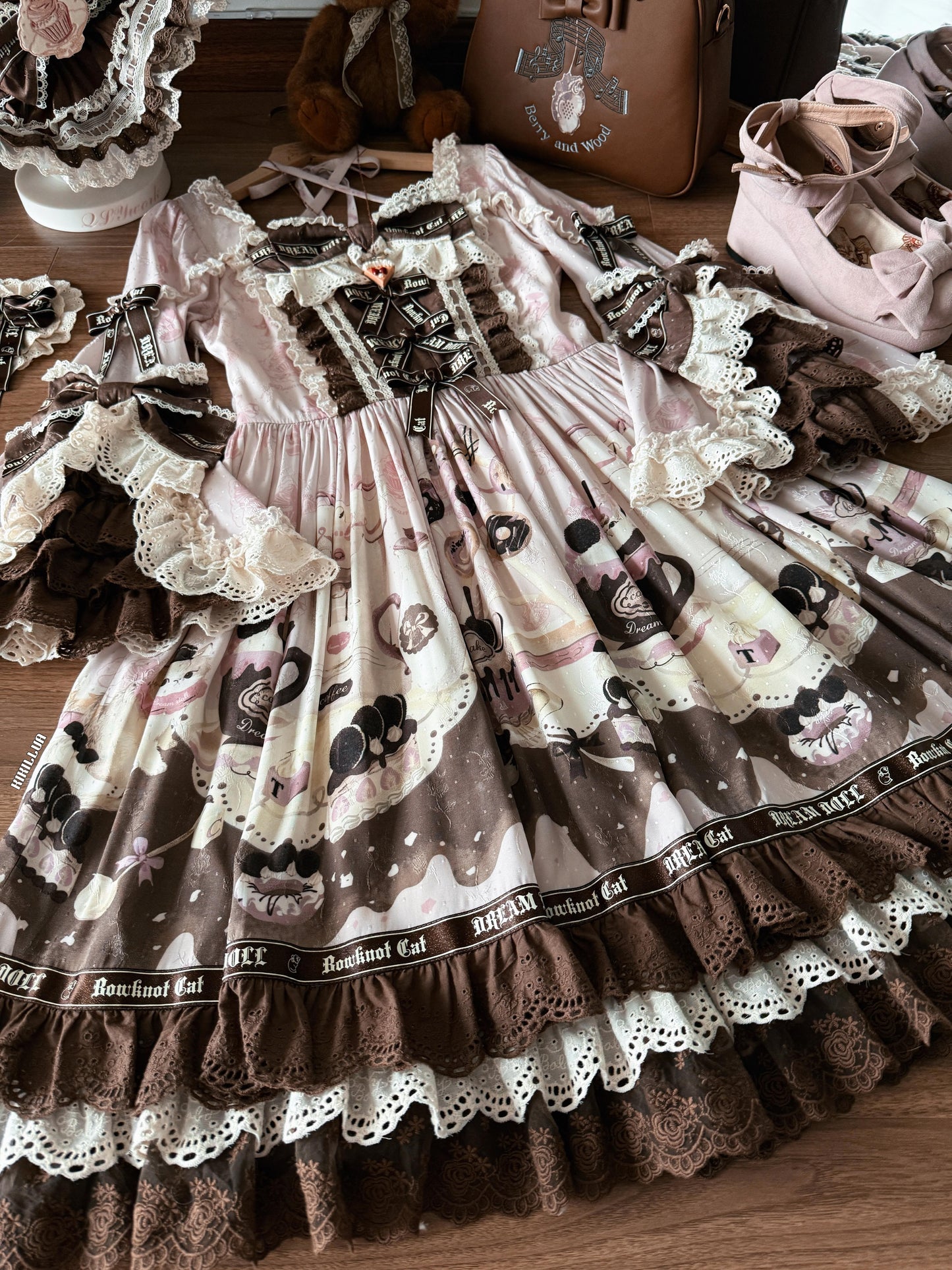 【受注予約~1/28】Ollie Ollie ワンピース・ジャンパースカート・ブラウス【Dream Doll】