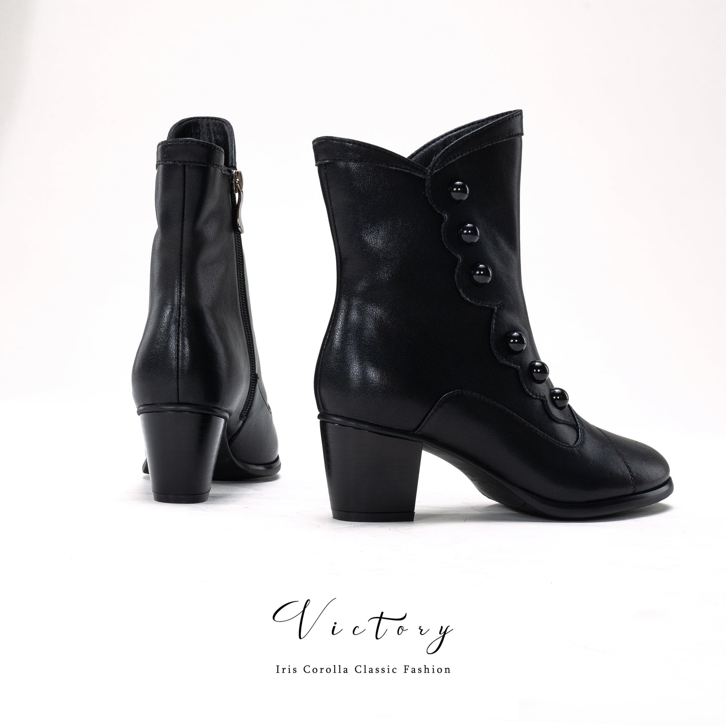 【受注予約~9/17】Victory ボタンブーツ(ショート)【Iris Corolla】