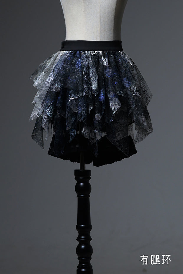 【受注予約~12/10】Horrible Wonderland スカート【Lilith House】
