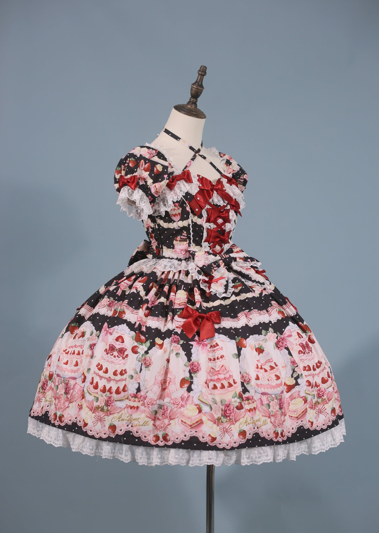 【受注予約~10/15】Strawberry Cake Bouquet 2.0 ワンピース【AntiqueDoll】