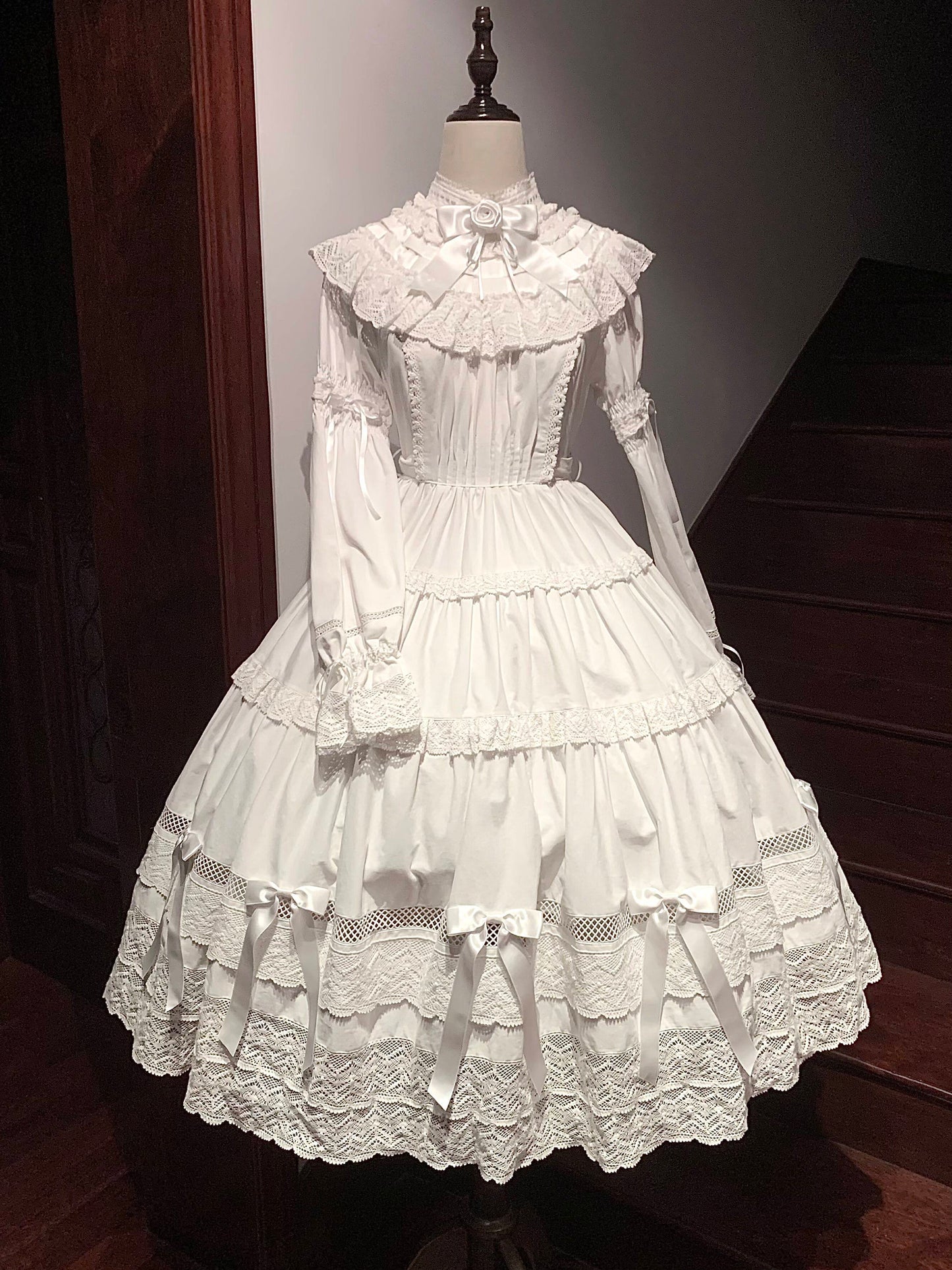 【受注予約~4/16】Edberg Rose ワンピースセット【Rose And Neverland】