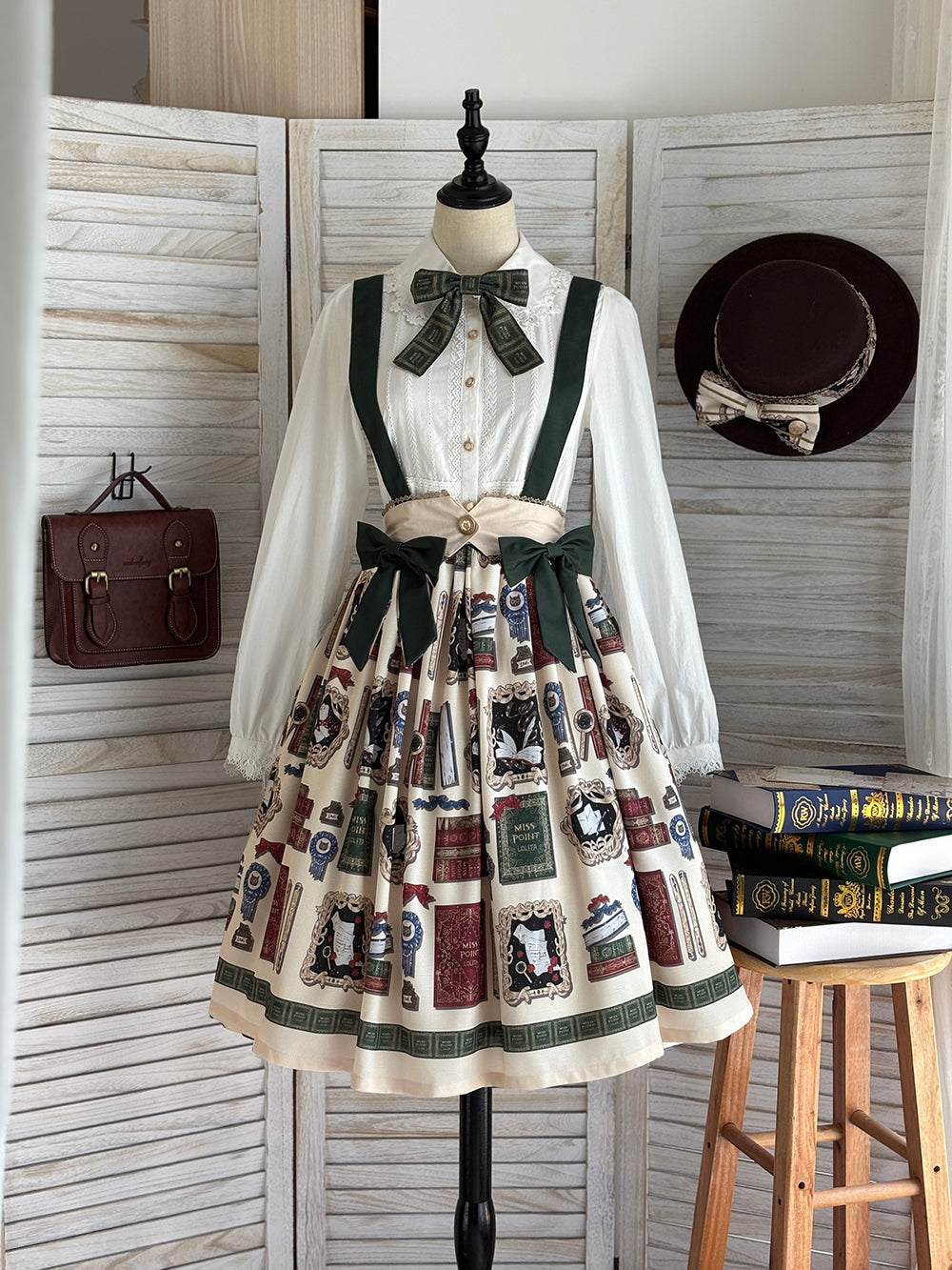 【受注予約~10/22】Wheat Book サロペット【Miss Cube】