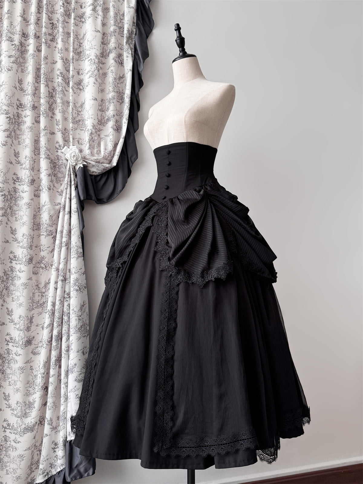 【受注予約~12/25】Sleepwalking スカート【布偶心事本】