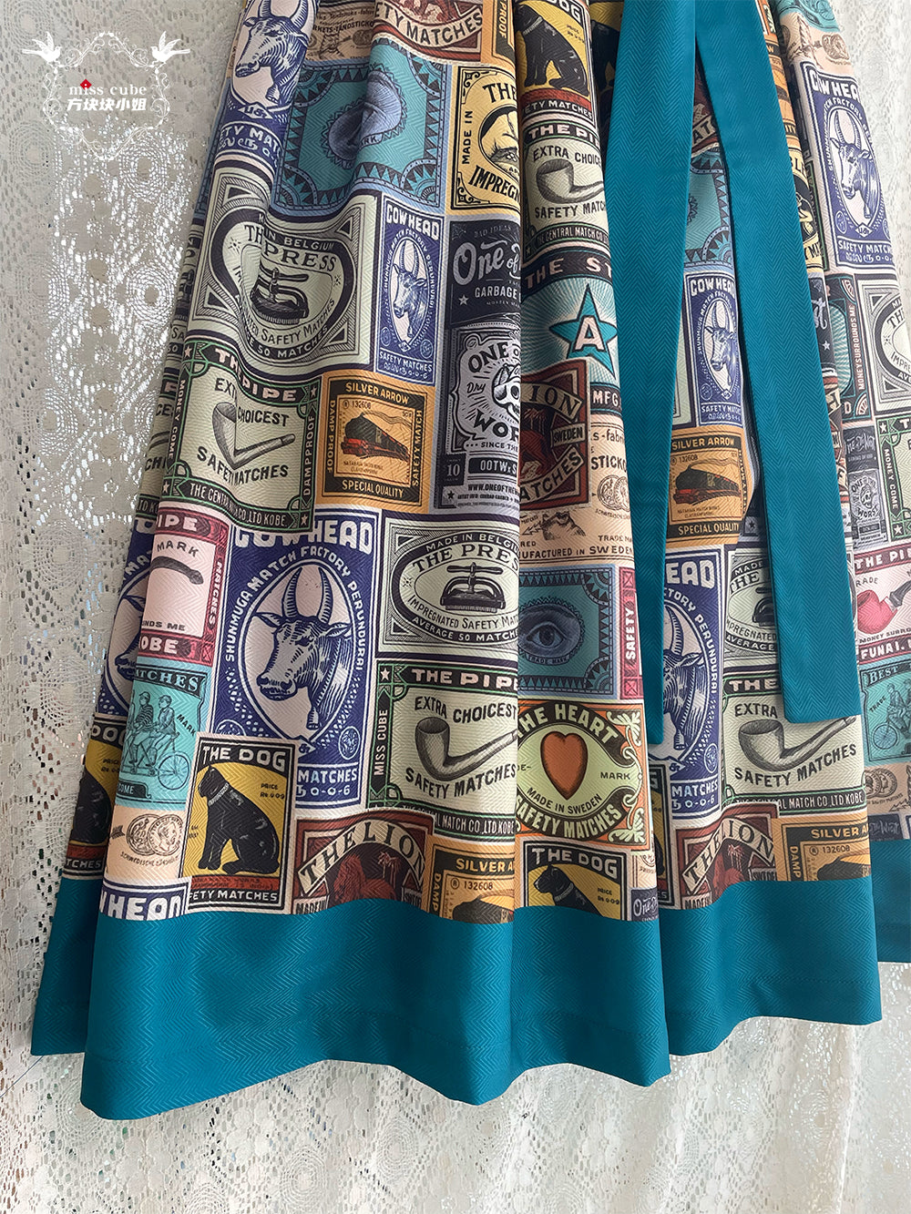 Antique Labels ジャンパースカート【Miss Cube】