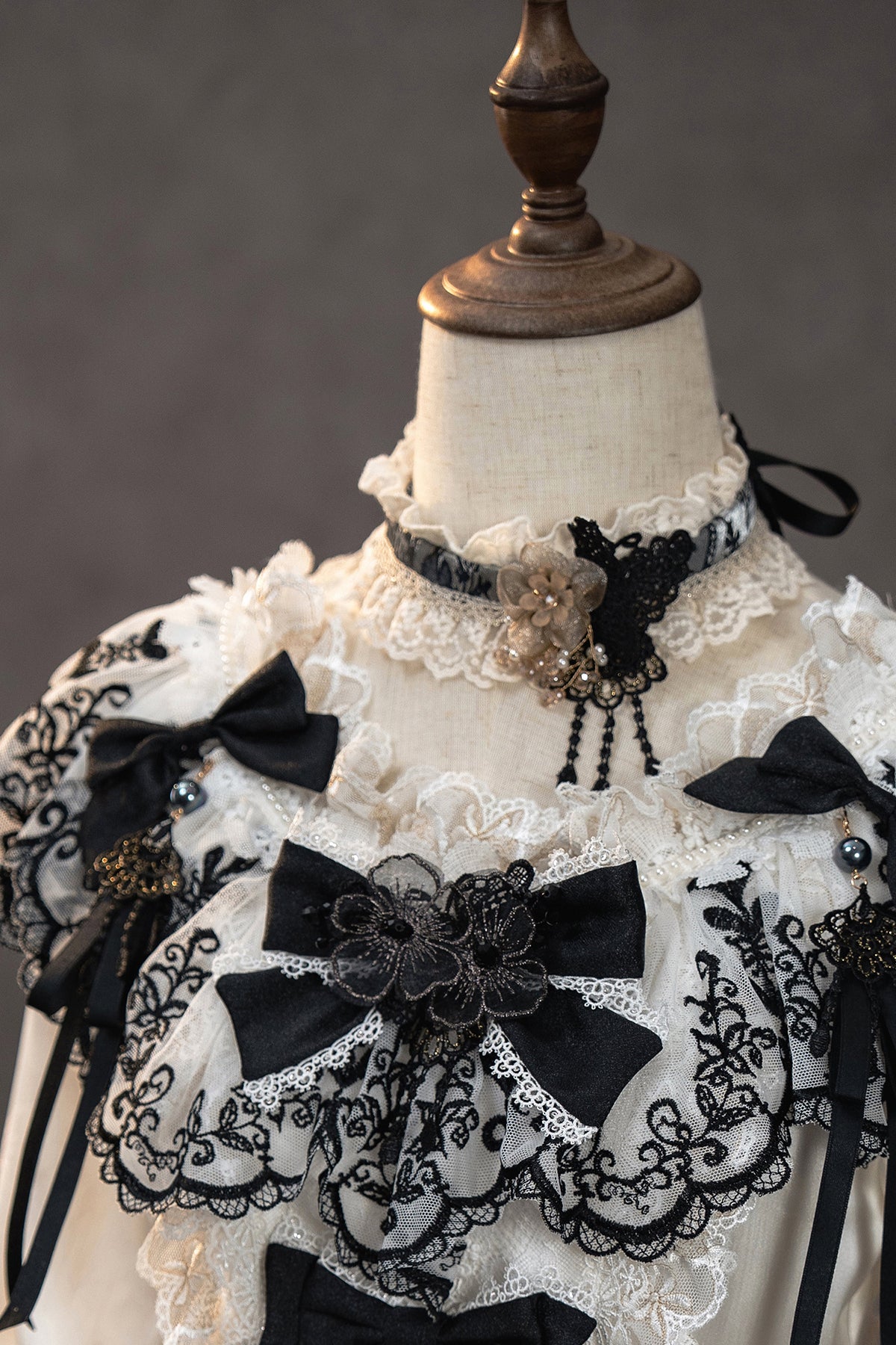 【受注予約~8/28】Butterfly Love アクセサリー(ブラック)【Bramble Rose】