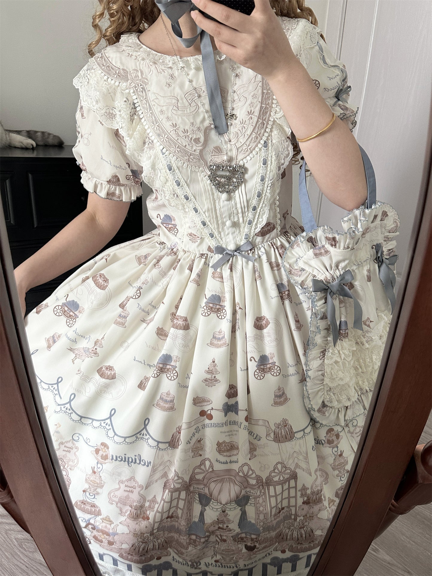 【受注予約~12/10】Antique Dessert Shop ワンピース【babyblue】