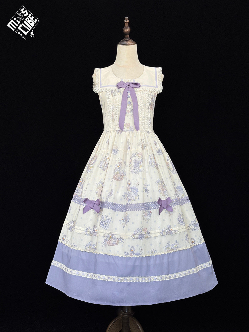 【受注予約~7/23】Little White Goose with Flowers ジャンパースカート【Miss Cube】