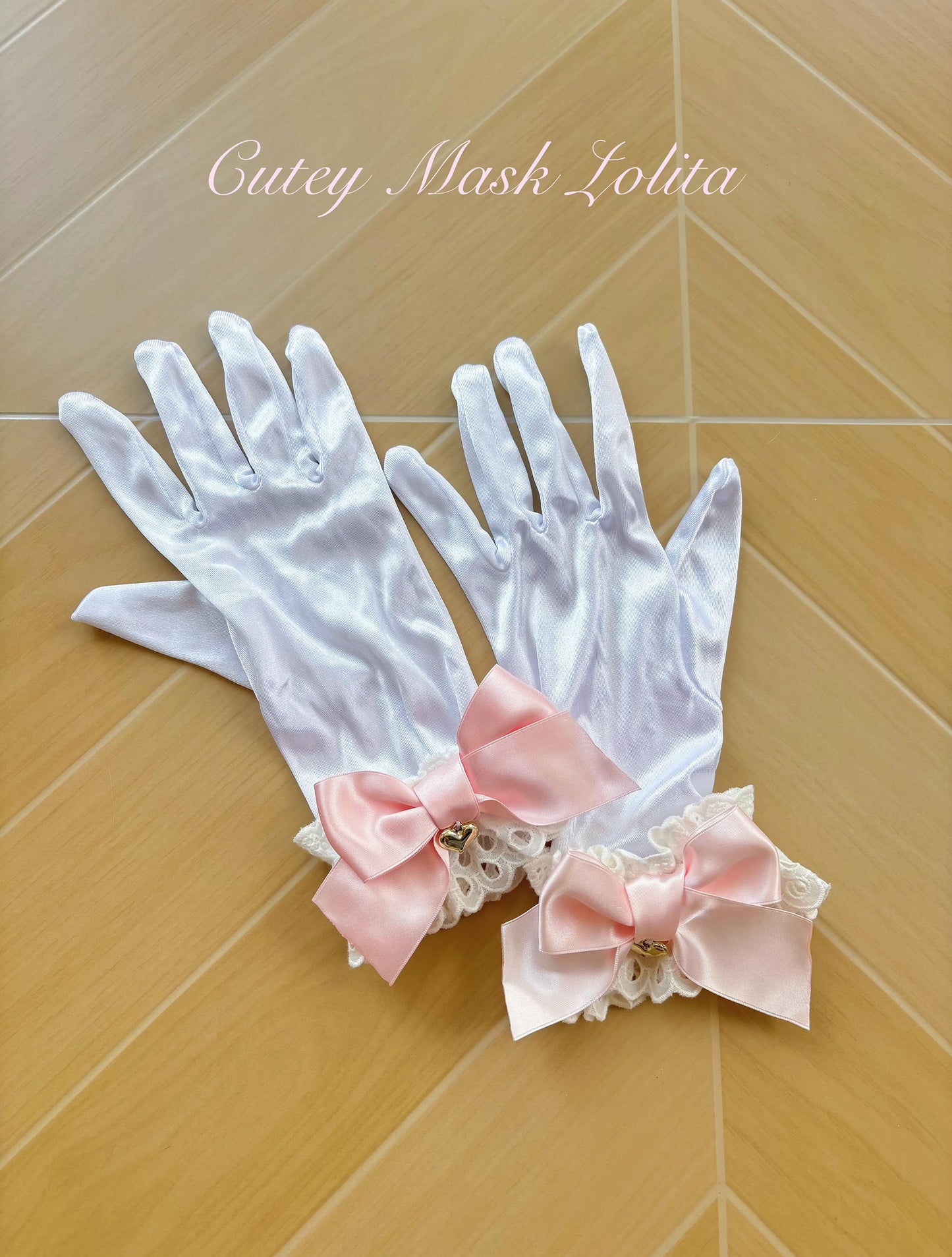 【受注予約~11/20】Ribbondoll アクセサリー【Cutey Mask】