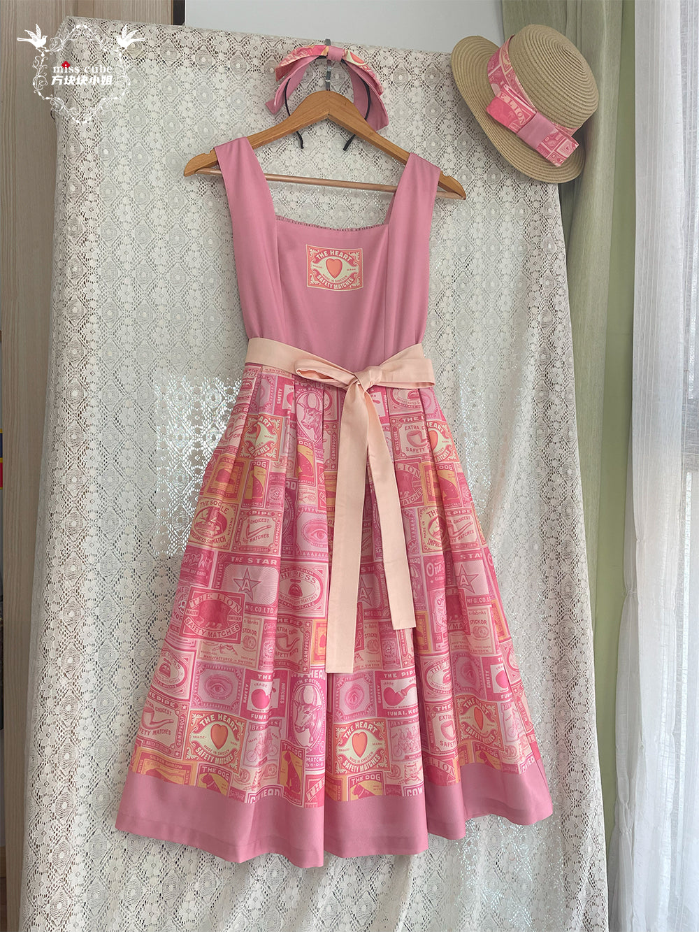 Antique Labels ジャンパースカート【Miss Cube】