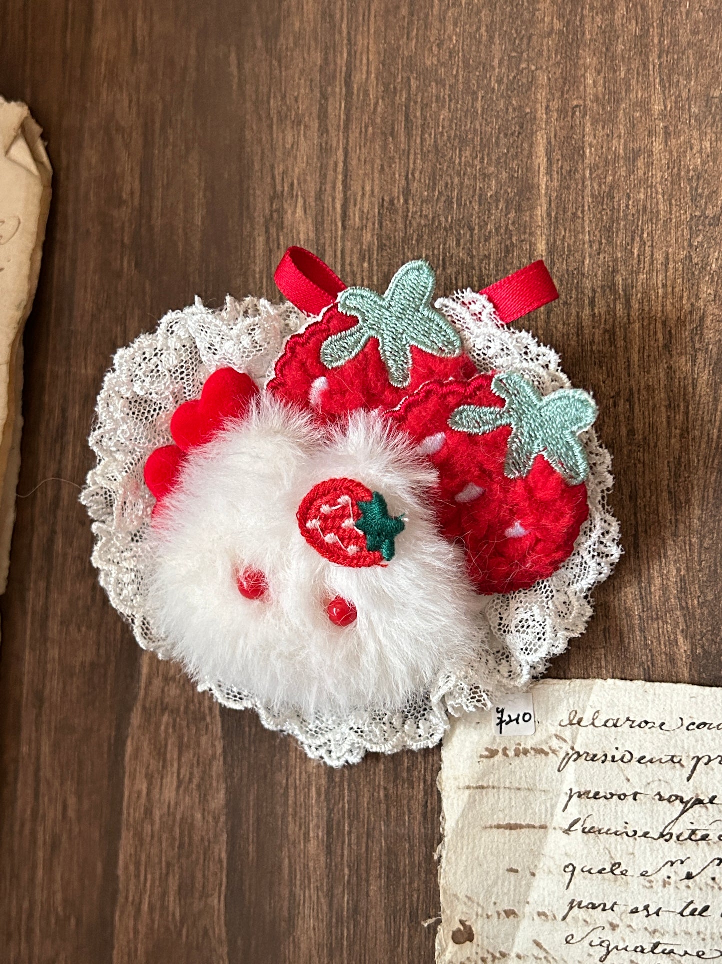 【受注予約~12/18】Sweet Berry Rabbit アクセサリー【蜜桃白茶】