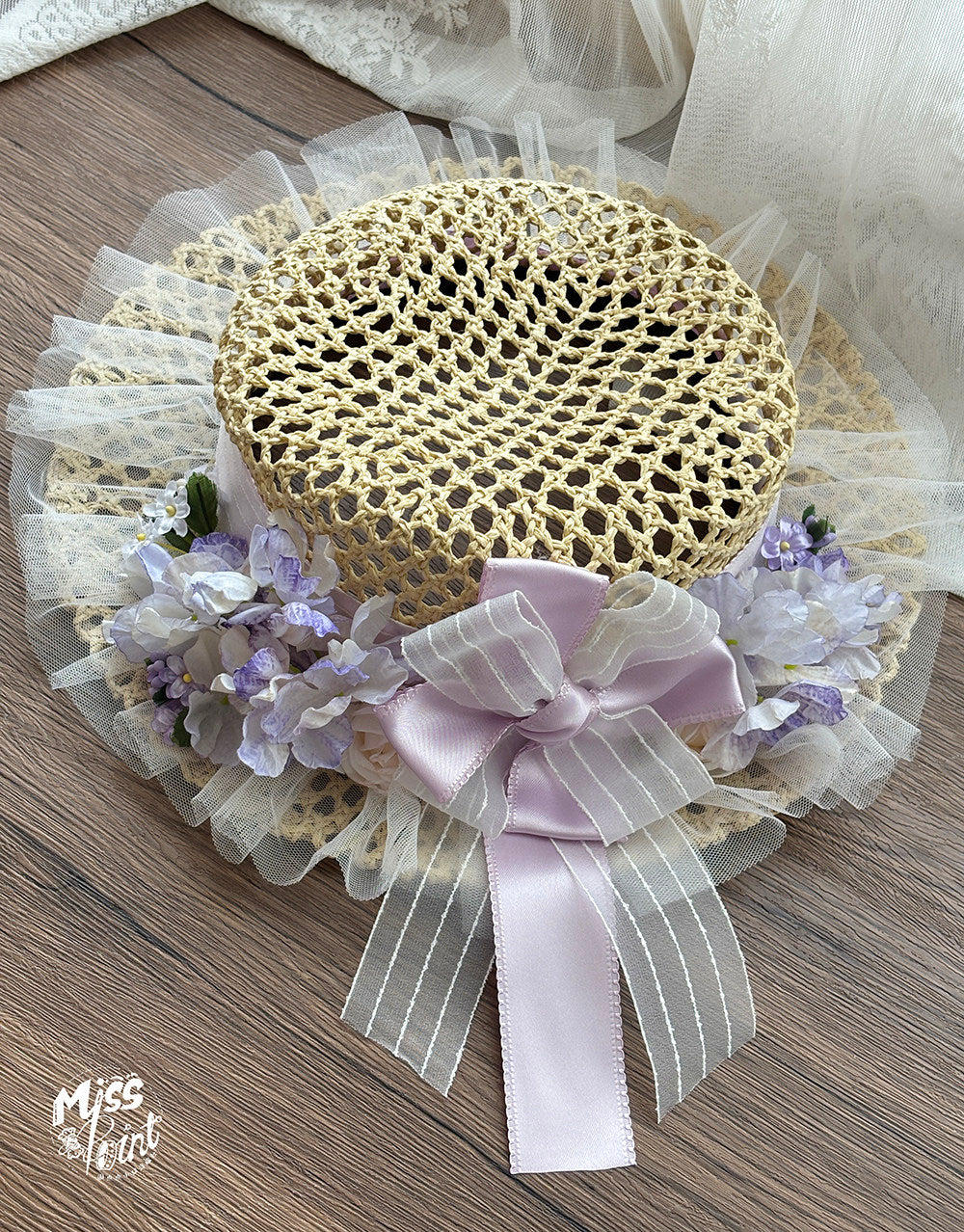 【受注予約~7/23】Little White Goose with Flowers アクセサリー【Miss Cube】
