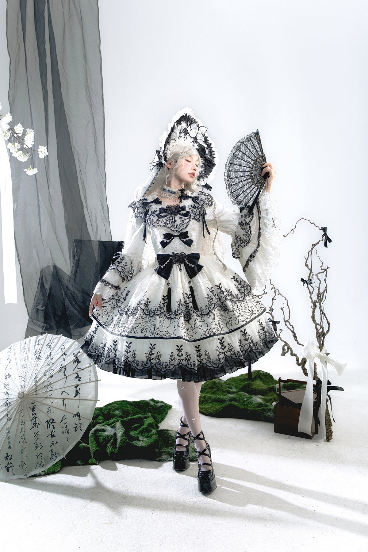 【受注予約~8/28】Butterfly Love ワンピース(ブラック)【Bramble Rose】